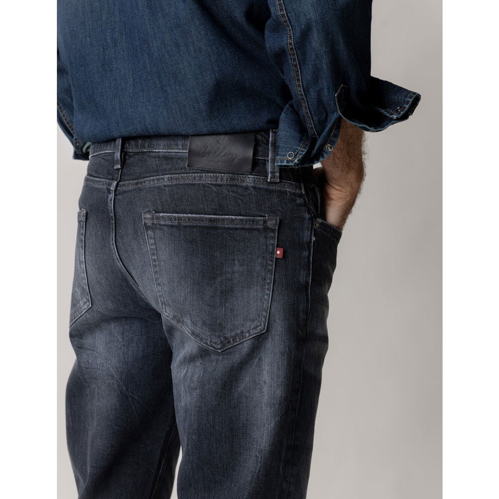 DARKGREY