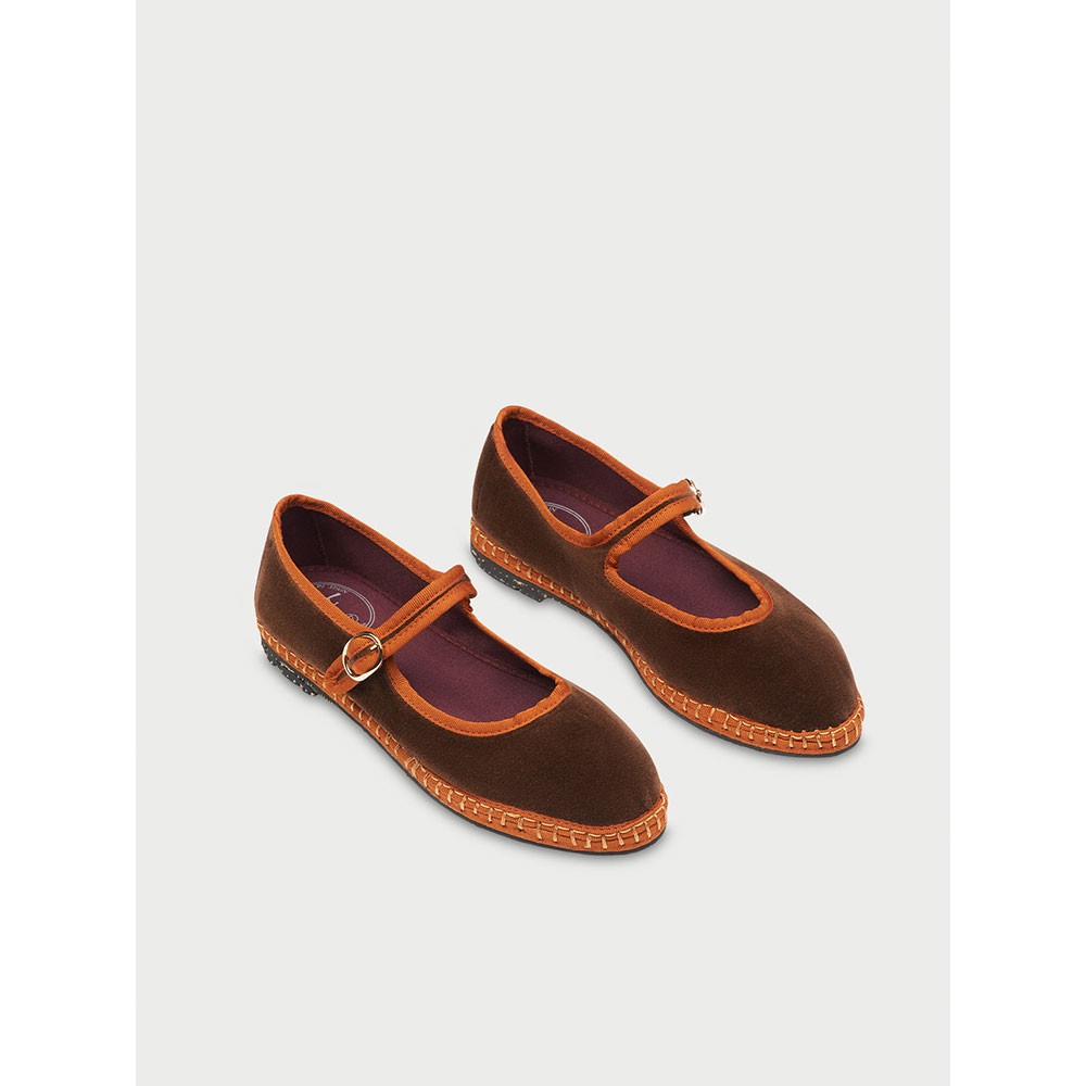 DARKBROWN